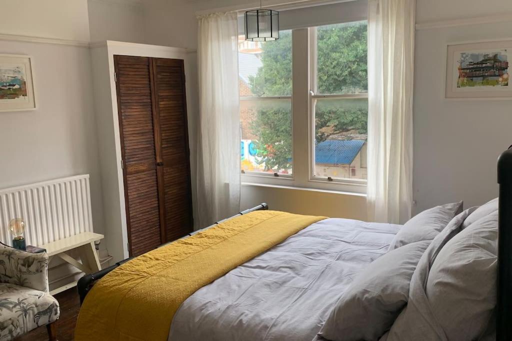 Lovely 4 Bedroom Home, Stones Throw From The Beach Brighton Eksteriør billede